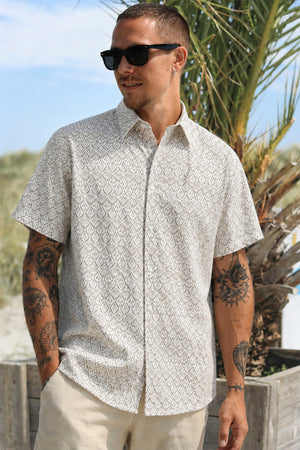 Selected Regular Claus Clay Linenblend SS Shirt Noos Egret Geo Diamond