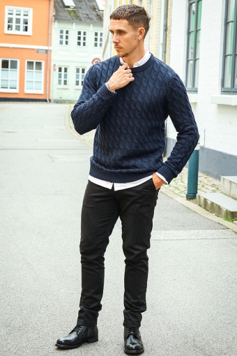 Kicker Cable Knit Crew Neck Dark Navy